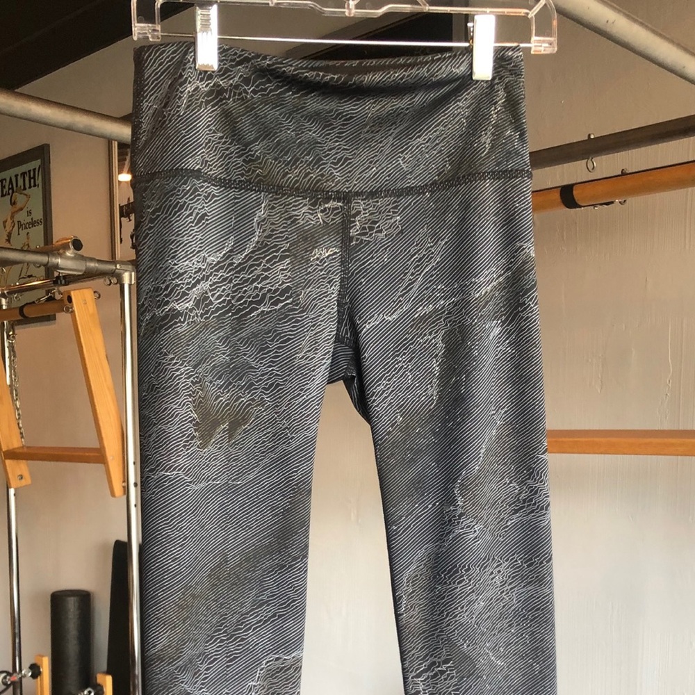 Noli Black & White Electric Legging